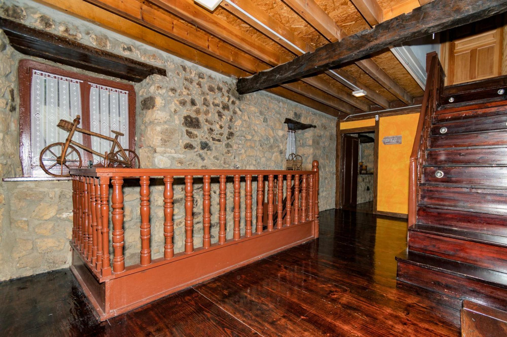 Albergue Santa Marina Buelna المظهر الخارجي الصورة